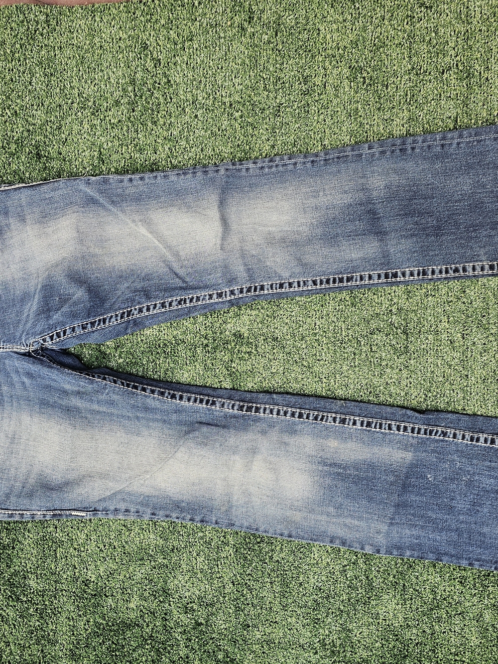 Vigoss The Chelsea Boot Cut Light Wash Women’s Jeans